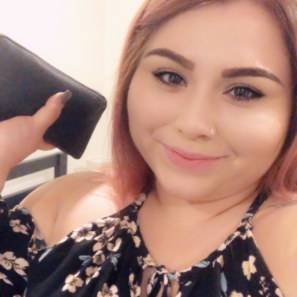 Meet your Posher, Ashlee